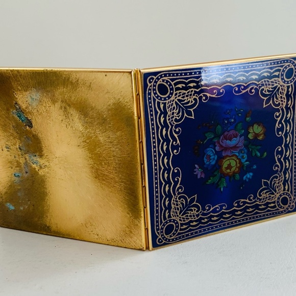 Vintage Fold-away Pocket Mirror - Picture 8 of 9